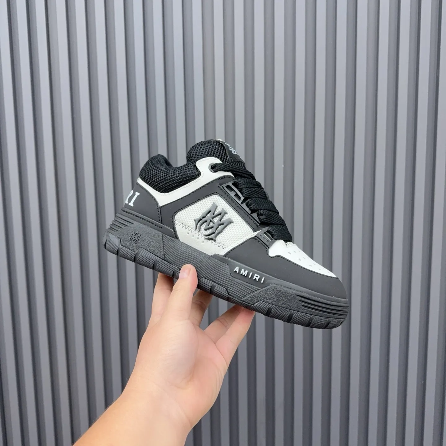 Men's shoes 💰660💰 AMIRI AMIRI trendy brand hot sale 🔥 Available all year round, couples 💑 Official website synchronization Imported fabrics 1⃣️ vs 1⃣️ replica, original factory special original sole, 35-45 (45. non-refundable)